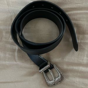Forever 21 Black Faux Leather Belt- Excellent Condition!